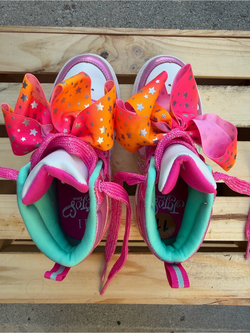 JoJo Siwa Pink & Teal Light-Up Sneakers with Star Bow Accents
